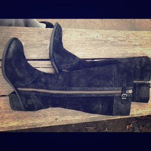 Practically new black wide calf Born boots